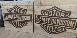 Madera Harley Davidson