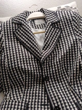 Chaqueta de señora estampada