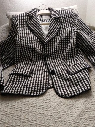 Chaqueta de señora estampada