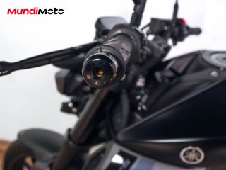YAMAHA MT 125