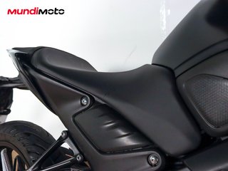 YAMAHA MT 125