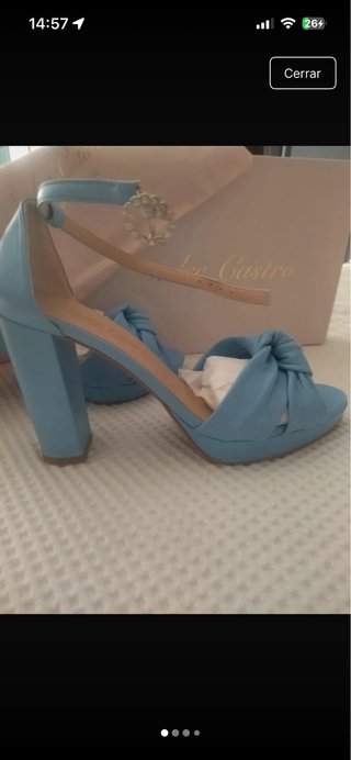 Zapatos de tacón Le Castro azules con tacon  de 10