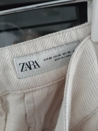 Pantalón Zara Beige