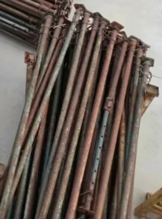 6 JUEGOS ANDAMIOS, 25 PUNTALES, 25 PLACAS ENCOFRAR