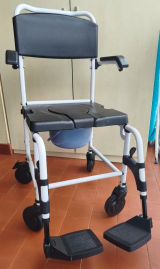 Silla sanitaria TOTAL CARE