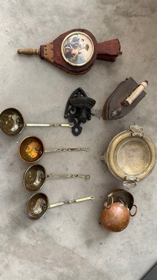 Conjunto de antigüedades. Cosas antiguas