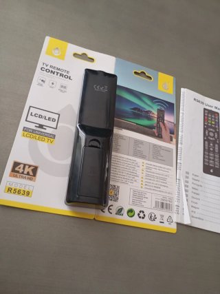 Mando a distancia universal TV LCD/LED R5639