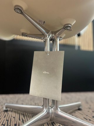 Silla Vitra EAS DAL Plástico