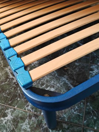 Colchón 135 cm y somier.