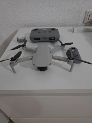 Dron DJI Mini 2 SE Gris