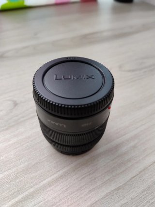 Objetivo Panasonic G Vario 14-42 mm