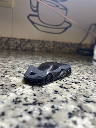 Coche Hot Wheels gris