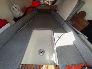 Quicksilver Activ 755 Sundeck