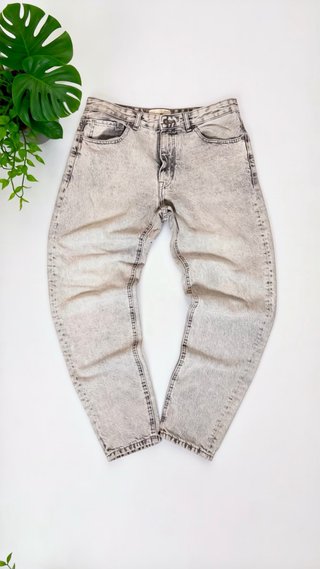 Pantalones tejanos grises