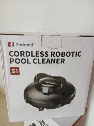 Robot Limpiafondos de Piscina Redroad S1
