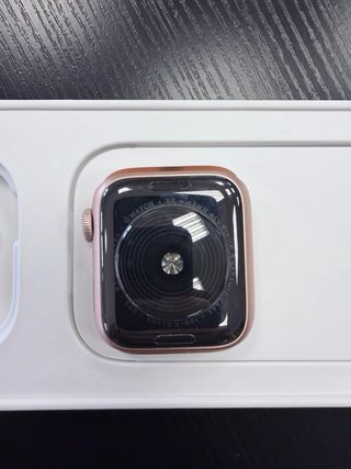 Apple Watch SE 40mm  (1ª Gen) Oro