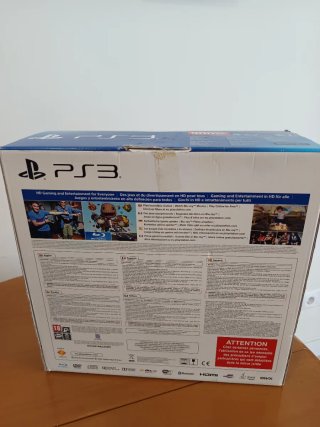 PS3 Super Slim 500GB. Versión 4.90 + SIN JUEGOS