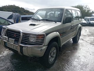 Mitsubishi Montero 1996