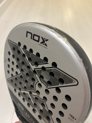 Pala Padel NOX AT10 2024