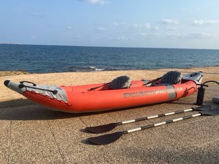 Kayak hinchable Intex para 2 personas