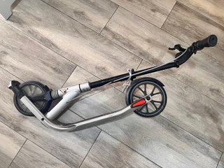 Patinete Decathlon con freno