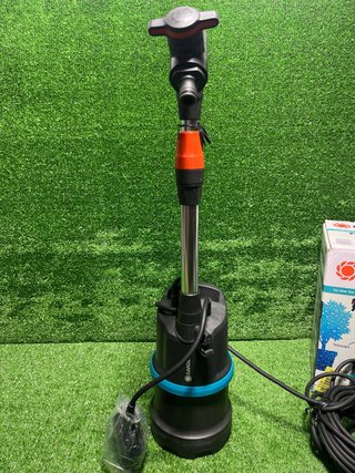 Bomba para depósito de agua lluvia GARDENA 4000/1