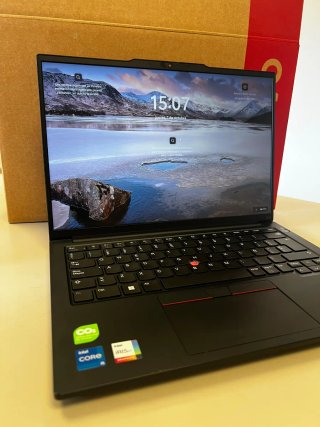 Lenovo Thinkpad E14 Gen 5 Negro