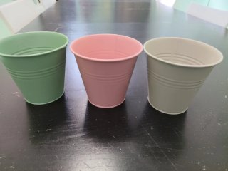 Vasetti colorati in alluminio