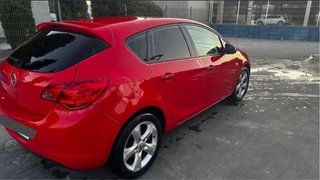 Opel Astra 2012