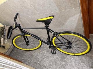 Bicicleta Fixie Negra y Amarilla