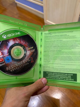 Resident Evil Revelations 2 (Xbox One)