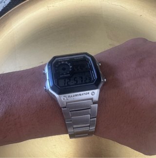 Casio AE1200WHD-1AVEF “Casio Royale”