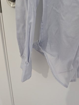 Camisa Pull&Bear M azul claro estilo Oxford