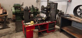 Máquina Enderezadora de Llantas RSP.102F