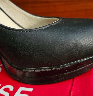Zapatos de tacón negros con plataforma