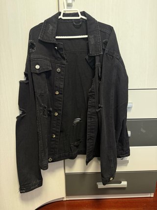 Chaqueta vaquera negra