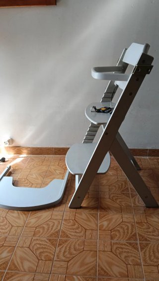 Trona Evolutiva de Madera Safety 1st.