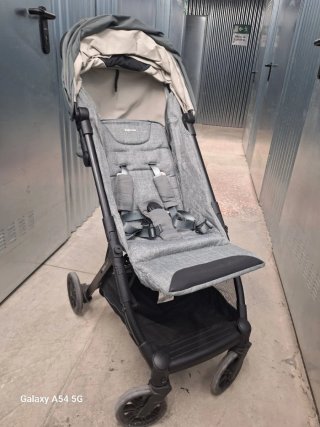 Carrito Paseo Inglesina Gris