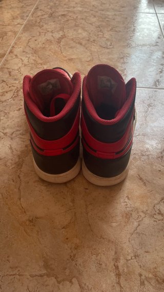 Jordan 1 Mid Alternate Bred