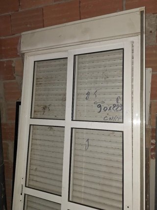 Balconera aluminio 90x223