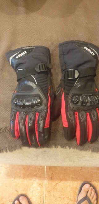 Guantes  invierno Moto SUOMY Negros y Rojos con Pr