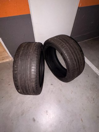 2 Neumáticos Kumho 245/40 R20