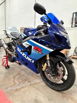 Suzuki GSXR 600 LIMITADA EN DOCUMENTACION