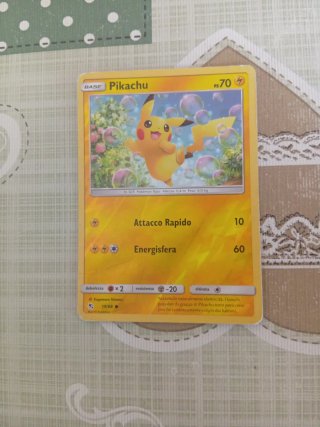 Carta Pokémon Pikachu 19/68 Destino Sfuggente