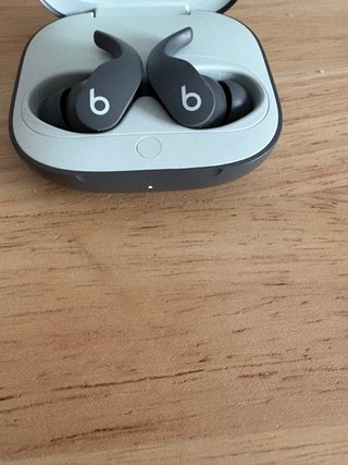 Beats Fit Pro Grises (Caja completa) -Para reparar