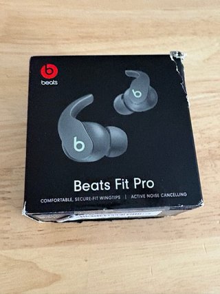 Beats Fit Pro Grises (Caja completa) -Para reparar