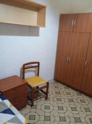 Alquiler habitación céntrica cerca del metro