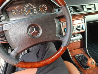 Mercedes-Benz Clase E 1991