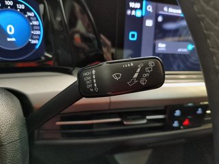 Volkswagen Golf Life 1.0 eTSI 81kW (110CV) DSG Variant