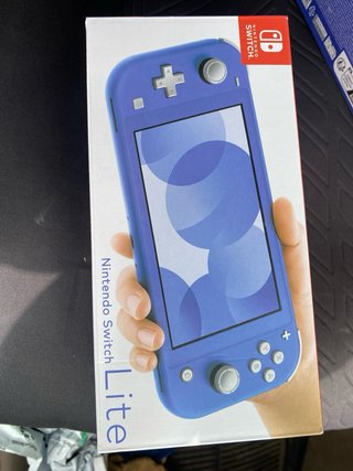 Nintendo Switch Lite Azul Animal Crossing